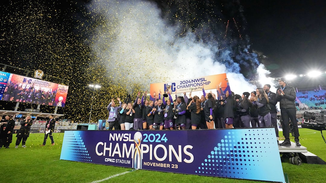 倍思 双模充电二合一移动电源（5200mAh）